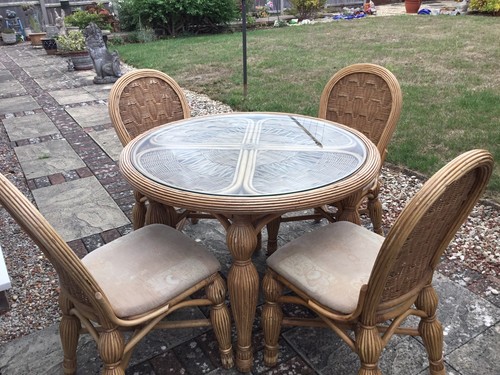 Table and chairs set - table,