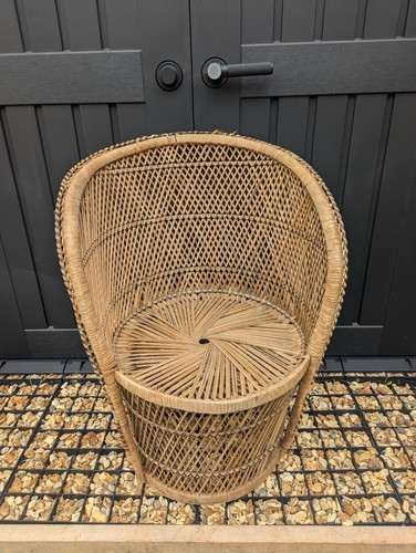 Artisanal barrel peacock - artisanal,