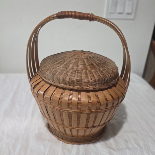 Vintage wedding basket wicker - wedding,